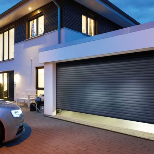 La porte de garage enroulable