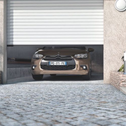 La porte de garage enroulable