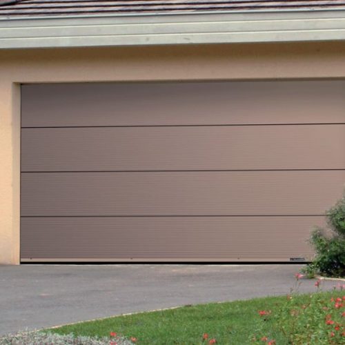 La porte de garage sectionnelle